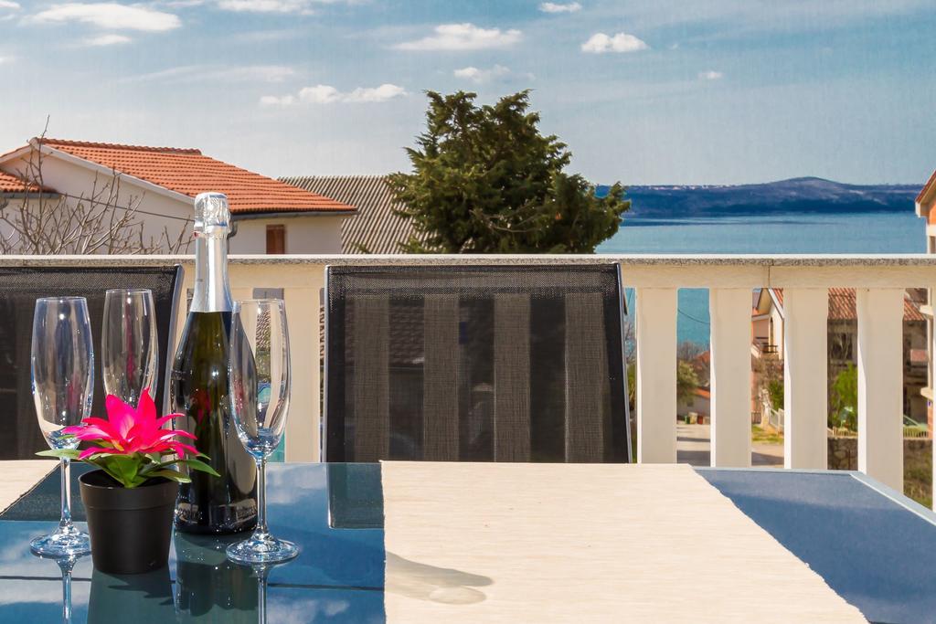 Apartmani Bregovec Maslenica Exterior photo